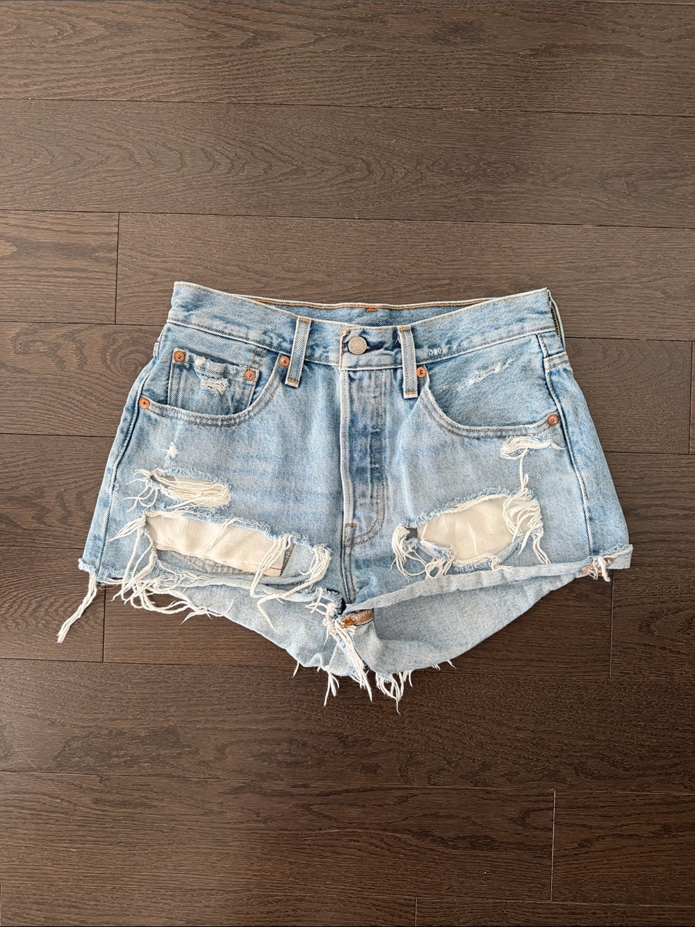 Levi’s light wash destroyed Jean shorts